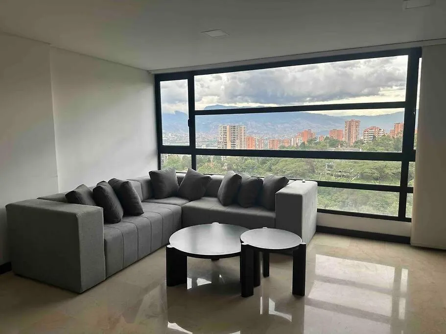 902 Luxury Apartment In Heart Of El Poblado! Medellín