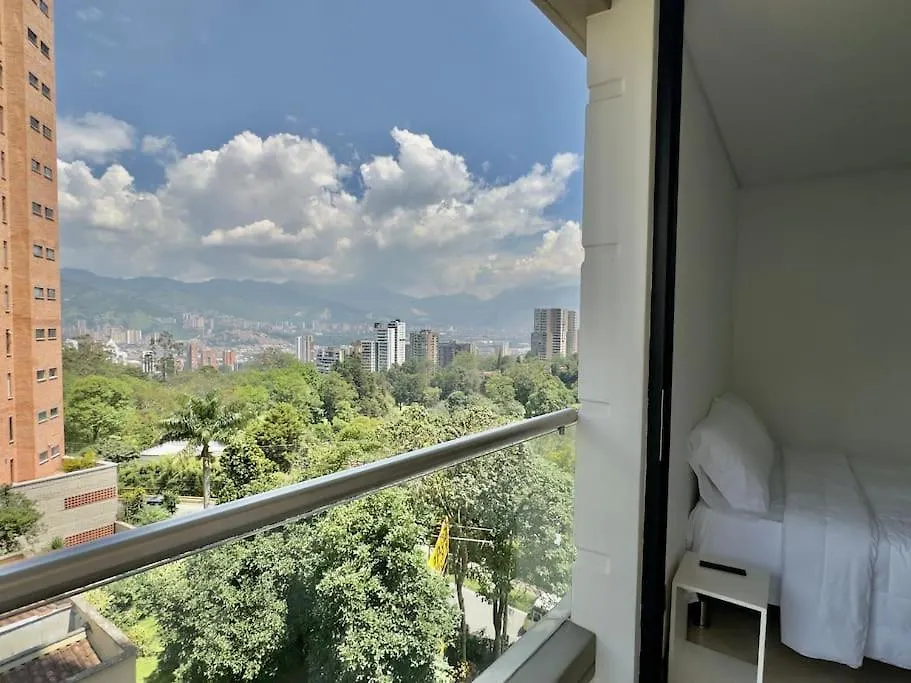 902 Luxury Apartment In Heart Of El Poblado! 메딜린