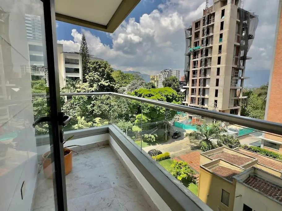 902 Luxury Apartment In Heart Of El Poblado! 메딜린