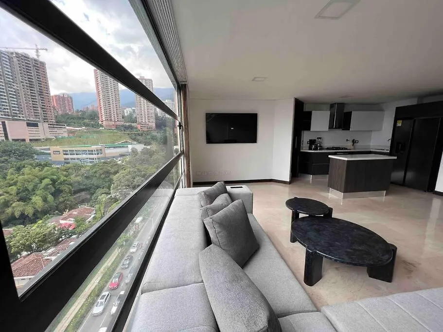 902 Luxury Apartment In Heart Of El Poblado! location